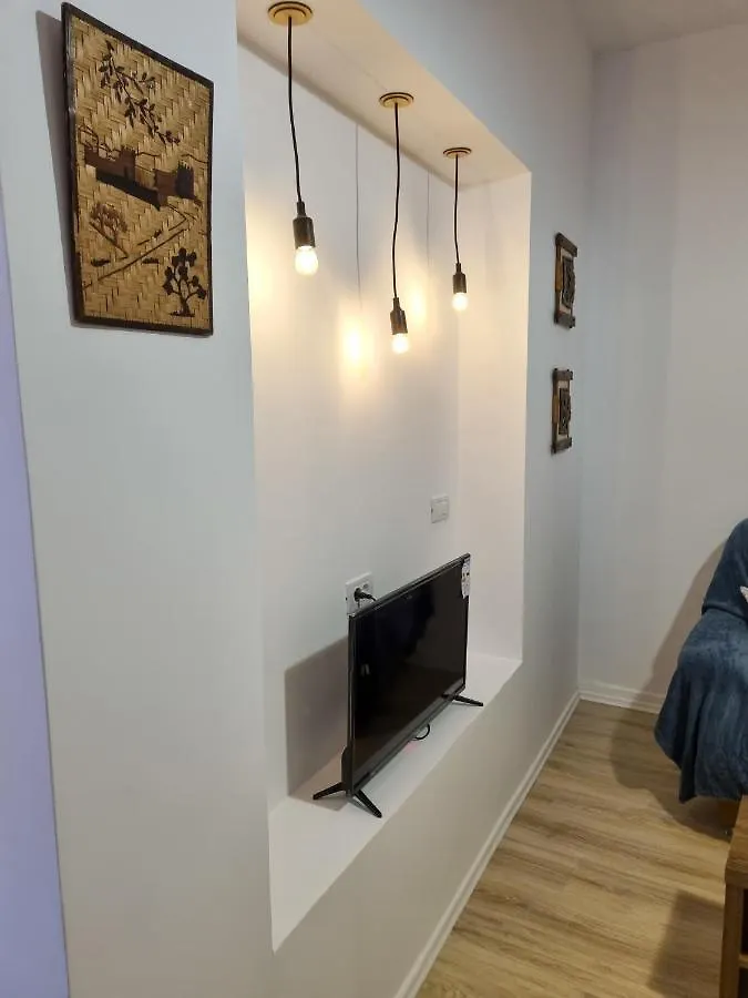Cozy Apartment In City Center Tirana